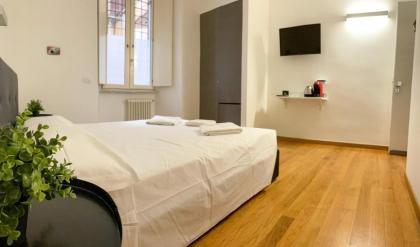 Veneto Boutique Suites - image 17
