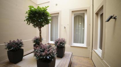 SuiteLifeTrevi - image 13