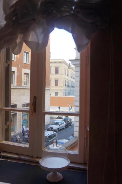 Pope's Suites - image 5
