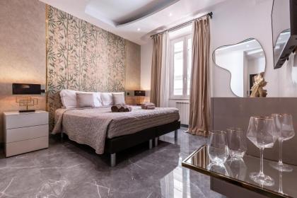 Daphne Luxury Suites - image 17