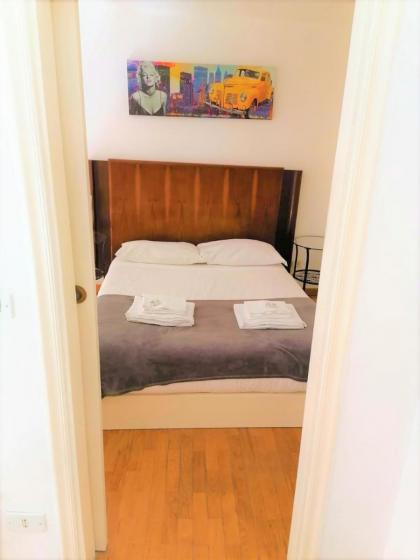 Vatican's Dreamy Loft - image 21