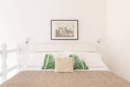 iFlat Colosseum Wide Apartment - image 12