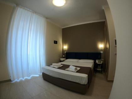 Relais central Turati - image 16