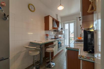 Roomy and Bright Apartment with Terrace - image 21