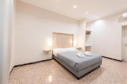 Ancient Rome Apartment - image 3