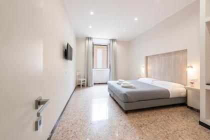 Ancient Rome Apartment - image 4