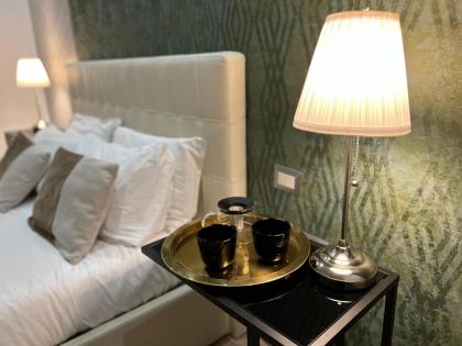 VATICAN LUXURY SUITE - image 10