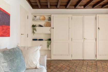 iFlat Navona Bright Studio - image 17