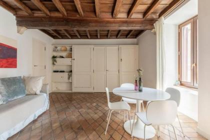 iFlat Navona Bright Studio - image 2