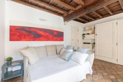 iFlat Navona Bright Studio - image 20