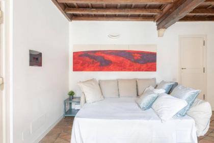 iFlat Navona Bright Studio - image 8