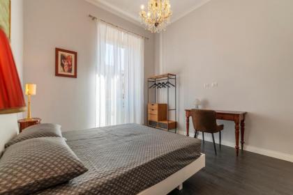 Piazza del Popolo Apartment with View - image 13