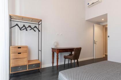 Piazza del Popolo Apartment with View - image 14