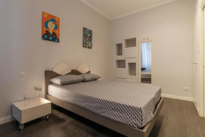 Piazza del Popolo Apartment with View - image 20