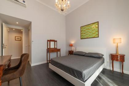 Piazza del Popolo Apartment with View - image 3