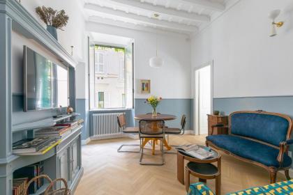 Rome As You Feel - Iconic Monti Design Apartment - image 9