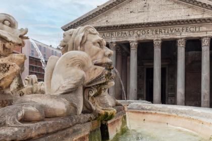 Pantheon View Apartment - image 2