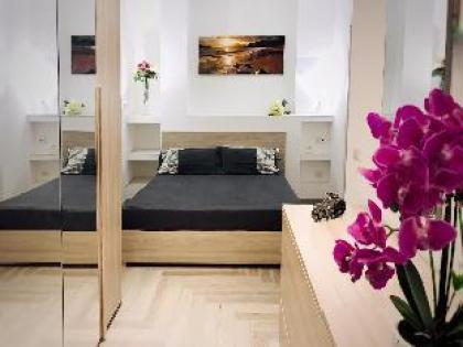 Holiday home by the sea and the historic center of Rome - image 12