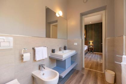 Design 18 Charming Rooms - image 9
