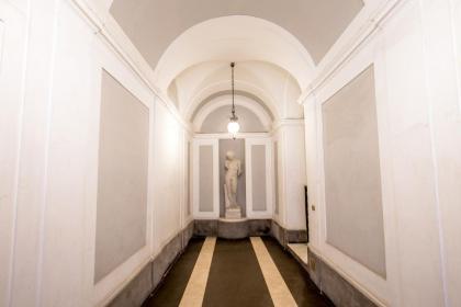 GCF Luxury Suites Guest house - image 9