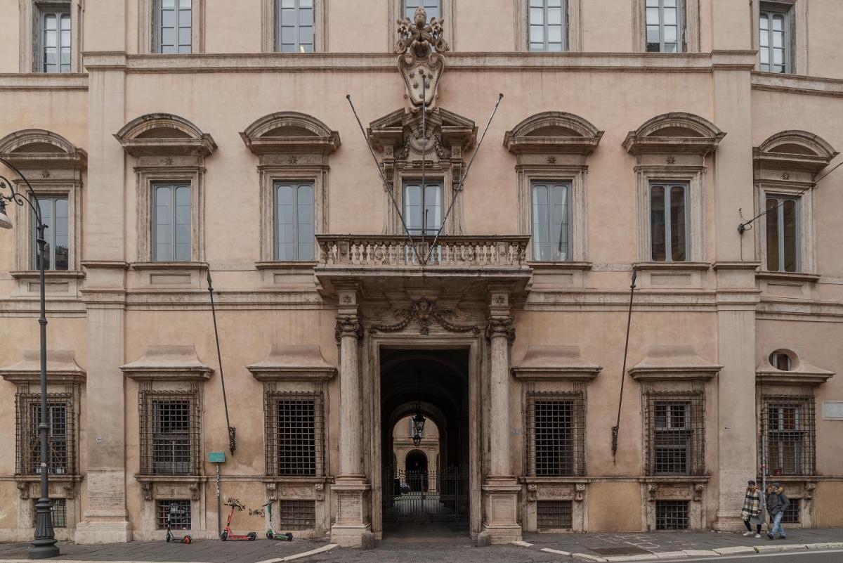 Palazzo Altieri Penthouse Apartments - image 7