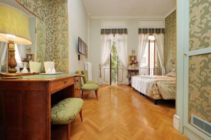 Domus Monami Luxury Suites - image 22