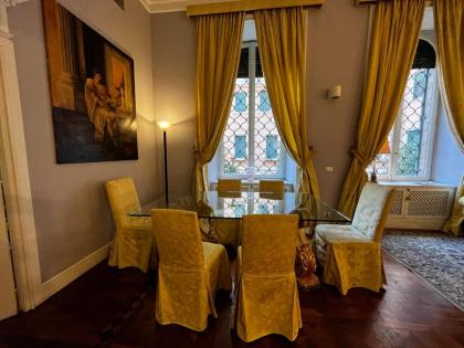Holiday House Belle Arti - NEL CUORE DI ROMA - image 15
