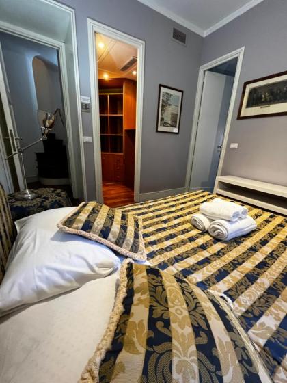 Holiday House Belle Arti - NEL CUORE DI ROMA - image 17