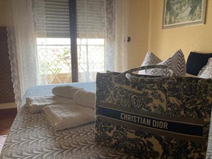 JFK b & b - image 16