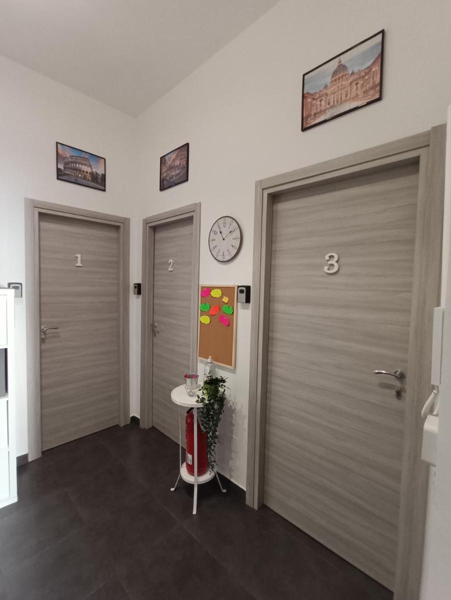 Ginny's Room - image 4