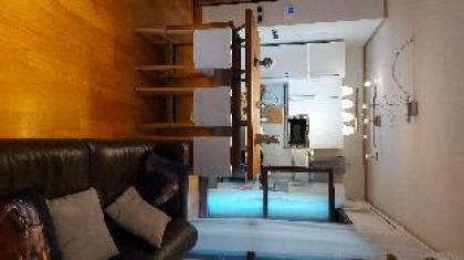 Home Sorbara Luxury Home - image 19