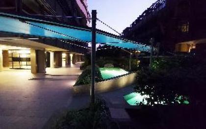Home Sorbara Luxury Home - image 8