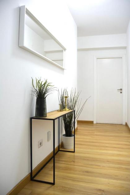 Vatican Luxury Apartment - image 14