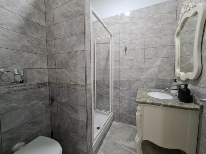 innstation guesthouse - image 20