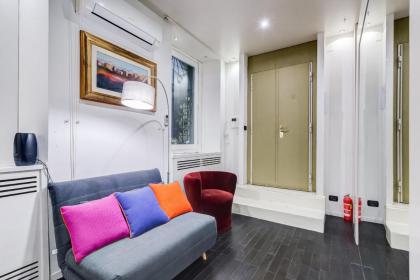 Via Condotti Private Suite - image 8