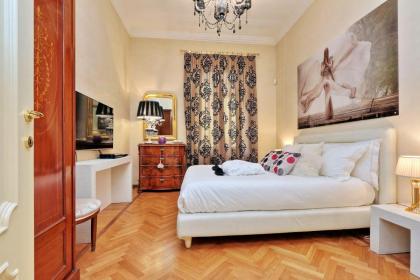 Rome luxury apartment to Spanish Steps - image 15