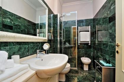 Rome luxury apartment to Spanish Steps - image 8