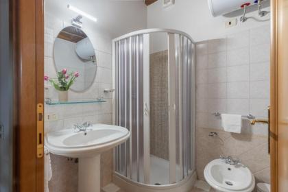 iFlat Charming Apartment near Piazza Venezia - image 10