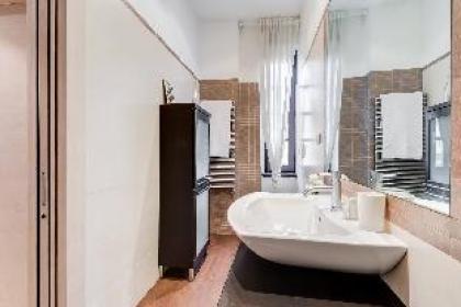 Cosy 1 Bed Flat Close To Vatican - image 3