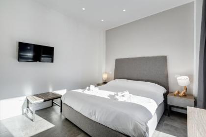 NEXT VATICAN Apartment - image 16