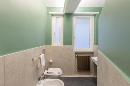 iFlat Corso Deluxe Apartment - image 12
