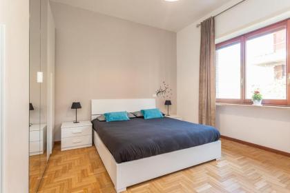 St Peter Cozy 2 BDR apartment with Garage - image 12