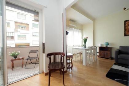 Cipro Vatican Apartment - image 15