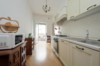 Cipro Vatican Apartment - image 17