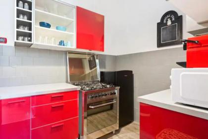 Giulio Cesare Cozy Apartment - image 13