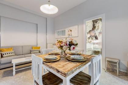 TREVI FOUNTAIN - SHABBY - RomeDreamHome Rome 