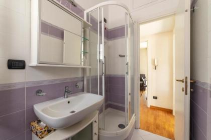 Piazza Bologna Terrace Apartment with Parking - image 22