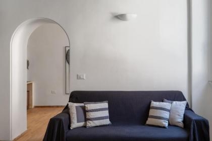 iFlat Bright apartment near Piazza di Spagna - image 17
