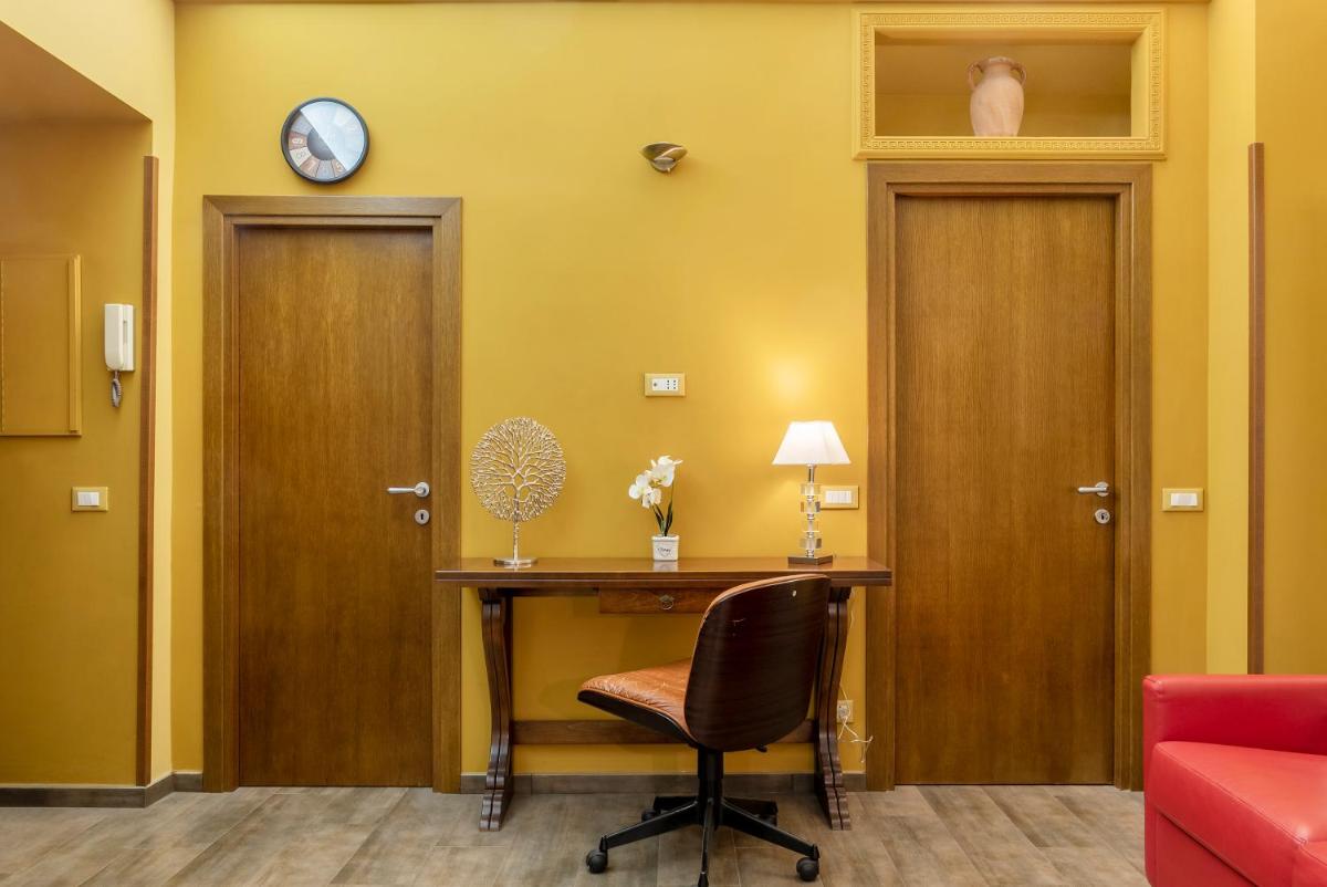 Rione Prati quiet & cozy studio - image 5