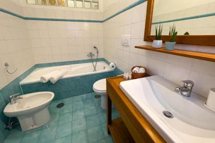 Apartment Il Tettuccio di Valerio - image 12